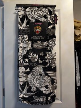 Ed Hardy Black, White & Gray Tiger Graphic Plush Throw